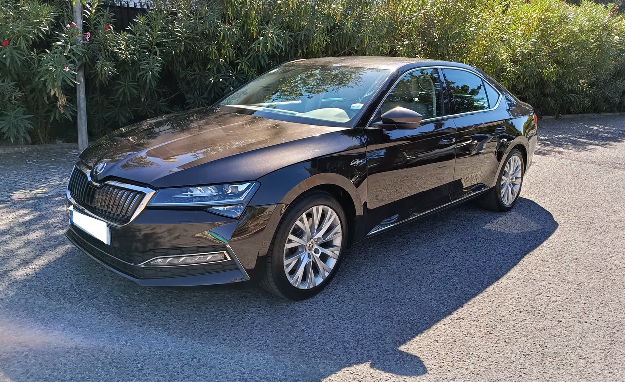  Skoda Superb Laurin & Klement (L&K) 2.0 TDI image 1